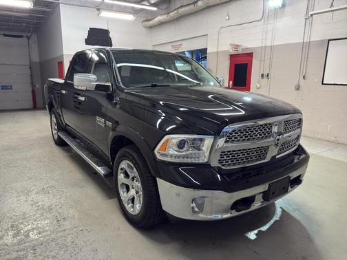 2014 RAM 1500 Laramie