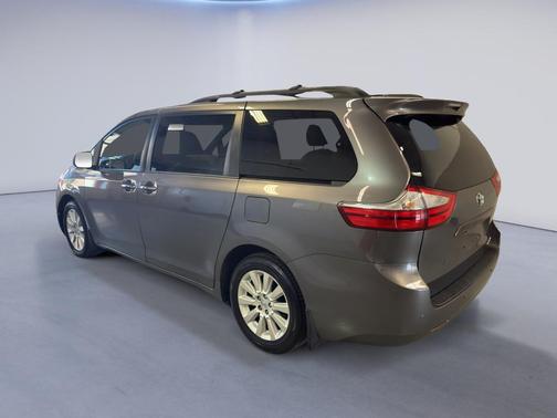 2015 Toyota Sienna XLE Premium