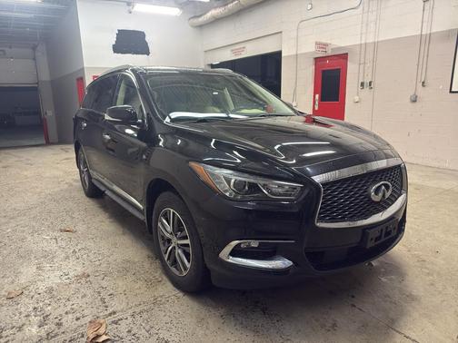 2017 INFINITI QX60 Base