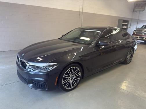 2019 BMW 530 530i