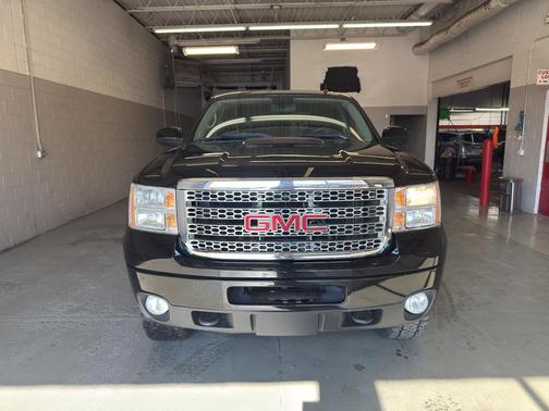 Onyx Black 2012 GMC Sierra 2500 Denali
