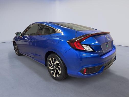 2016 Honda Civic LX-P
