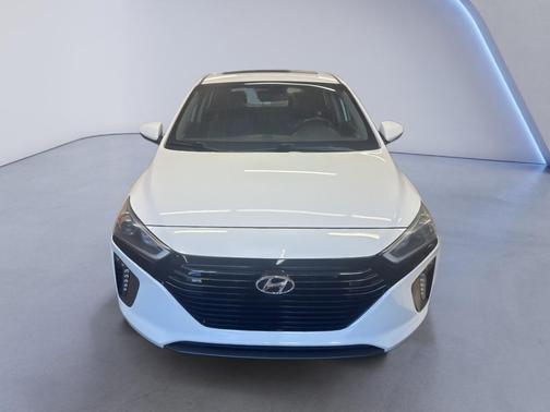 2017 Hyundai IONIQ Hybrid Limited