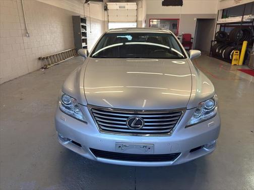2011 Lexus LS 460 Base