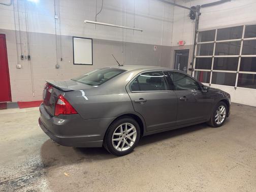 2011 Ford Fusion SEL