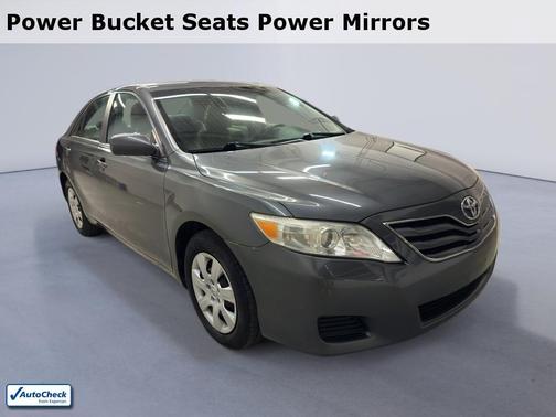 2010 Toyota Camry LE