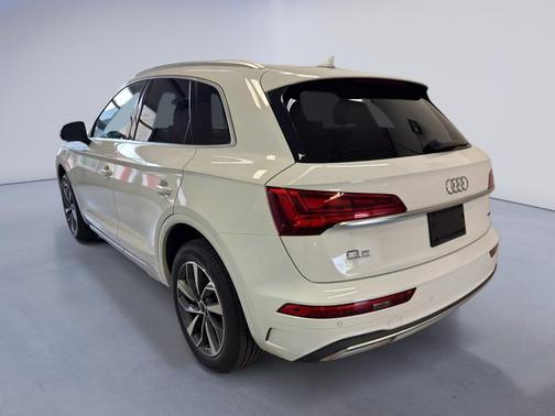 2021 Audi Q5 45 Premium Plus