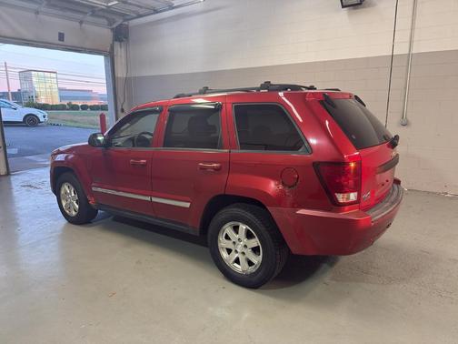 2009 Jeep Grand Cherokee Laredo