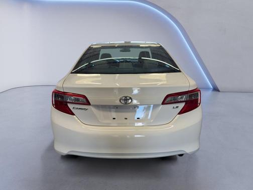 2013 Toyota Camry LE