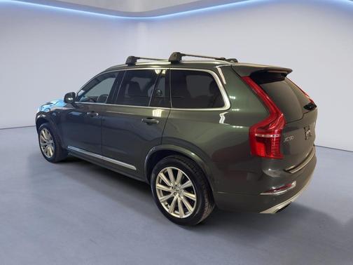 2018 Volvo XC90 T6 Inscription