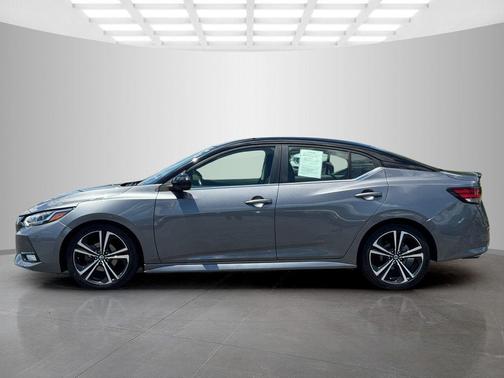 2 Tone Gray / Black Roof 2023 Nissan Sentra SR