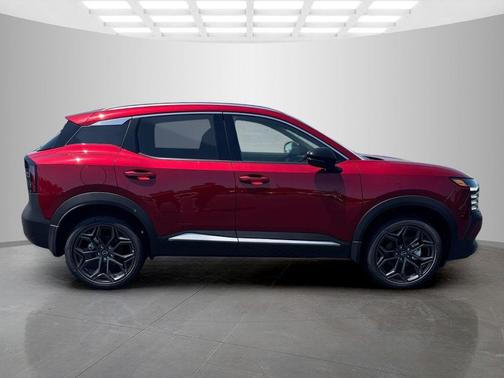 Scarlet Ember T 2026 Nissan Kicks SR