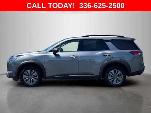 Gun Metallic 2025 Nissan Pathfinder SV