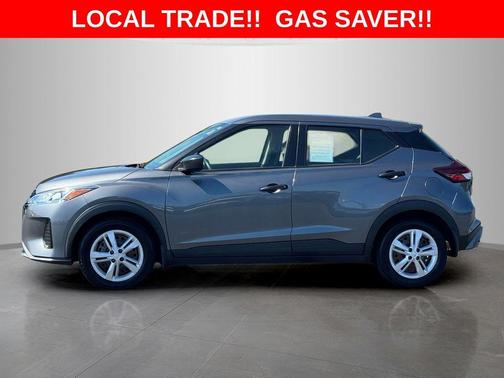 Gun Metallic 2023 Nissan Kicks S