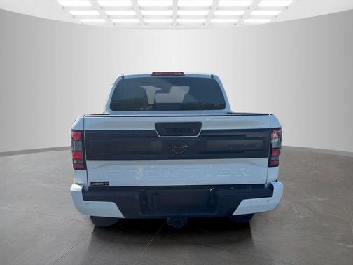Glacier White 2026 Nissan Frontier PRO-4X
