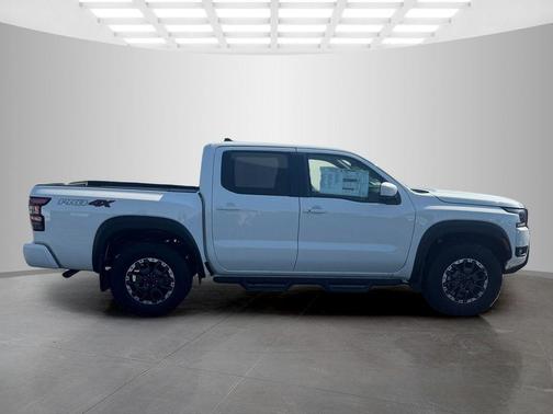 Glacier White 2026 Nissan Frontier PRO-4X