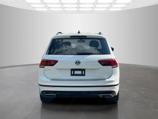 2020 Volkswagen Tiguan 2.0T SE R-Line Black