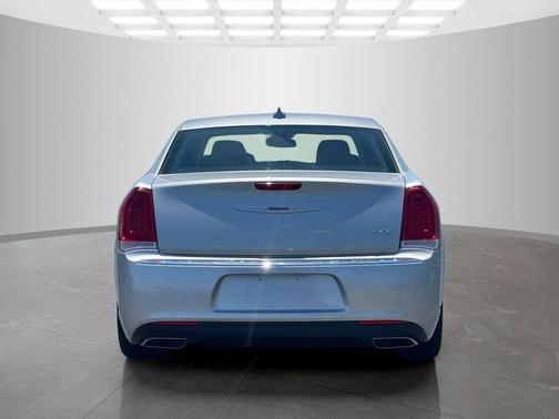 Silver Mist Clearcoat 2020 Chrysler 300 Limited