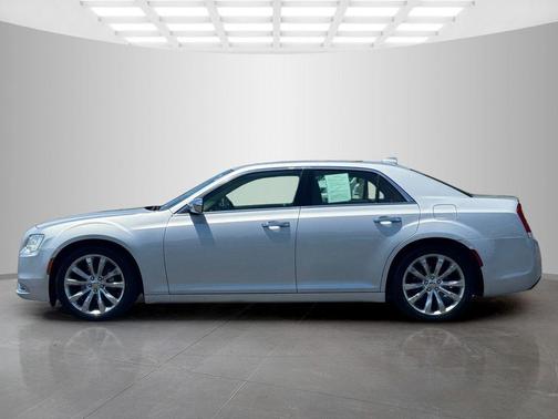 Silver Mist Clearcoat 2020 Chrysler 300 Limited