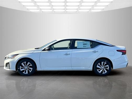 2025 Nissan Altima S