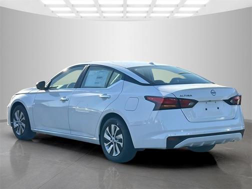2025 Nissan Altima S