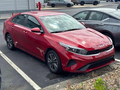 Currant Red 2024 Kia Forte LXS