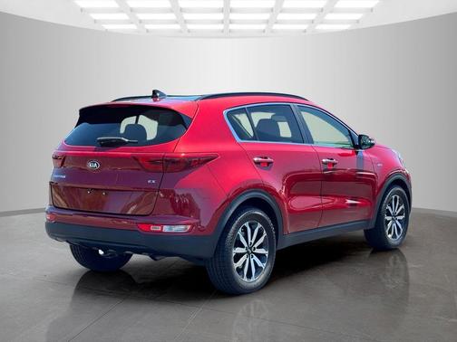 Hyper Red 2019 Kia Sportage EX