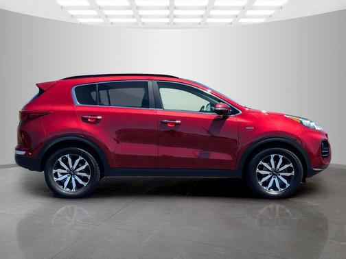 Hyper Red 2019 Kia Sportage EX