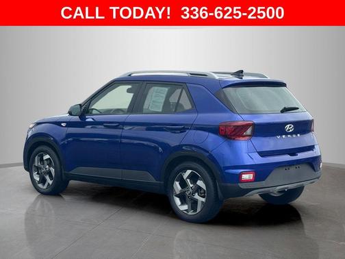 Intense Blue 2022 Hyundai VENUE Limited