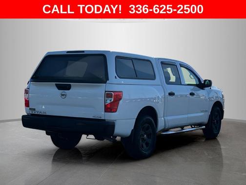 Glacier White 2017 Nissan Titan S