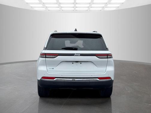 2022 Jeep Grand Cherokee 4xe Base