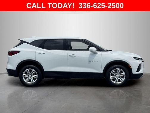 Summit White 2022 Chevrolet Blazer 2LT