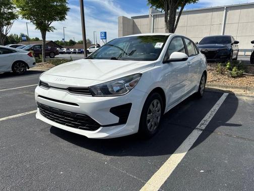 Clear White 2022 Kia Rio LX