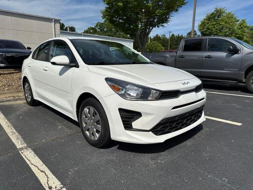 Clear White 2022 Kia Rio LX