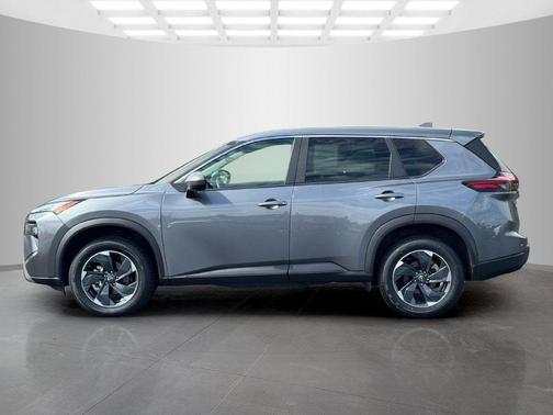 Gun Metallic 2025 Nissan Rogue SV