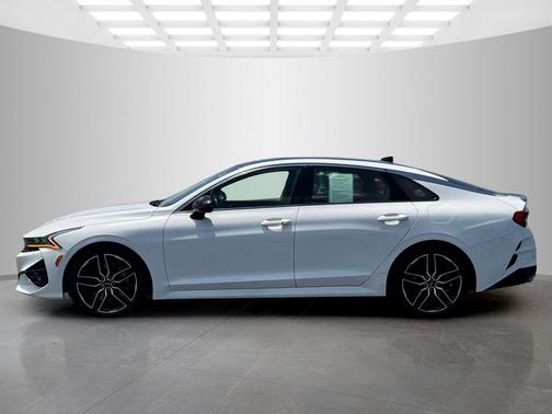 Glacial White Pearl 2021 Kia K5 GT