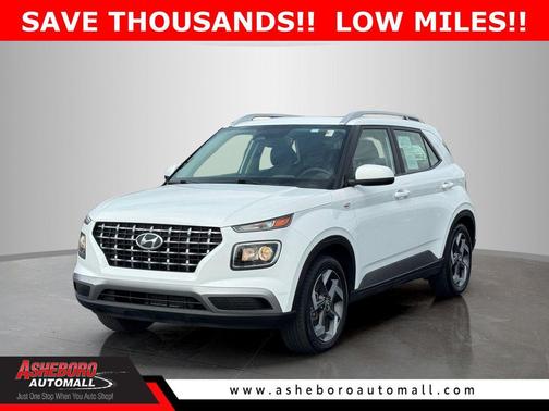 2025 Hyundai VENUE SEL