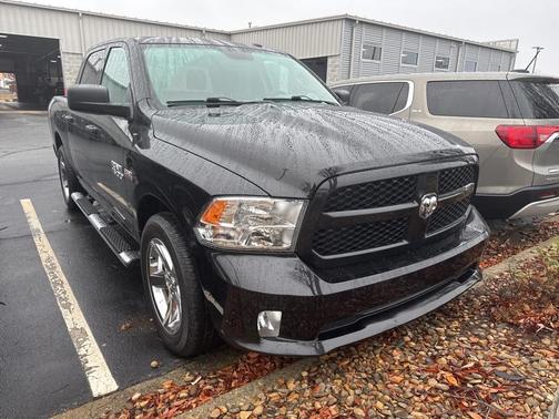 2018 RAM 1500 ST