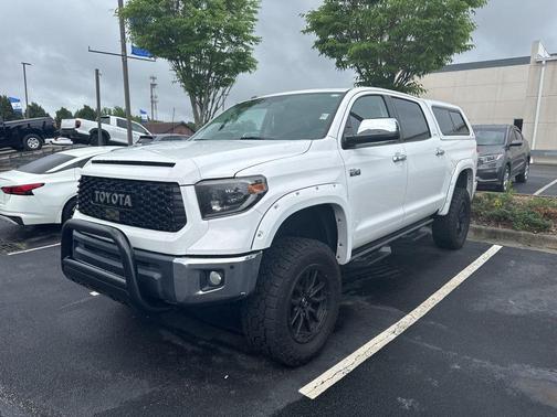 Super White 2017 Toyota Tundra Limited