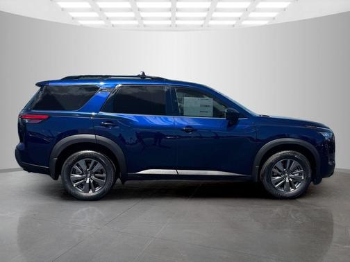 Deep Ocean Blue 2026 Nissan Pathfinder SV