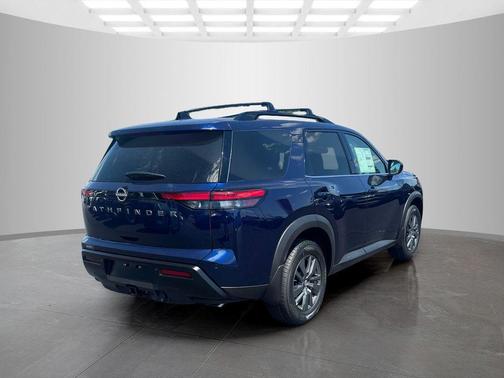 Deep Ocean Blue 2026 Nissan Pathfinder SV