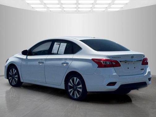Cloud White 2019 Nissan Sentra SV