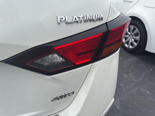 2022 Nissan Altima 2.5 Platinum