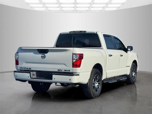 2021 Nissan Titan SV