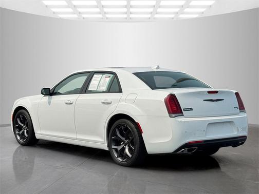 2023 Chrysler 300 S