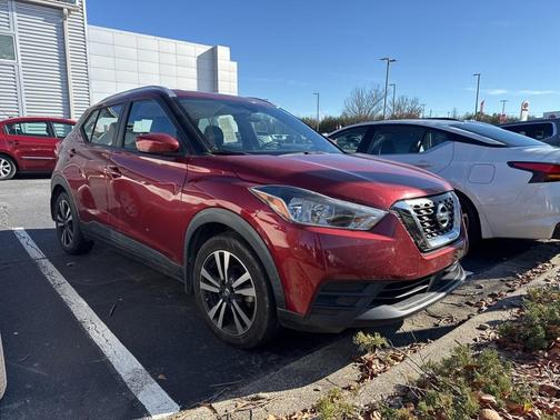 2020 Nissan Kicks SV