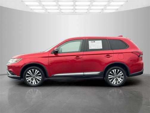 2019 Mitsubishi Outlander ES