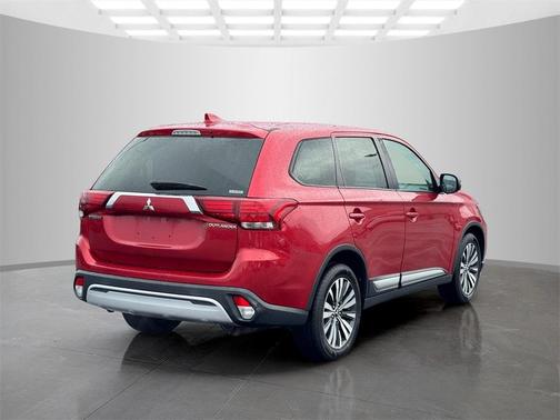 2019 Mitsubishi Outlander ES