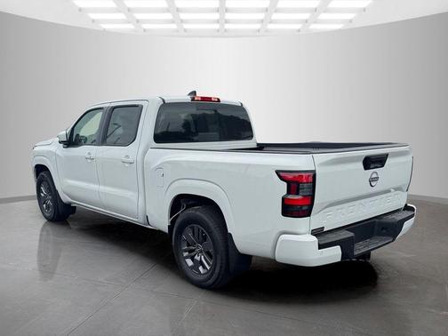 Glacier White 2026 Nissan Frontier SV
