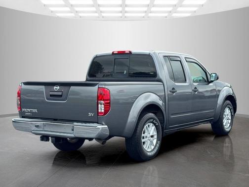 Gun Metallic 2019 Nissan Frontier SV